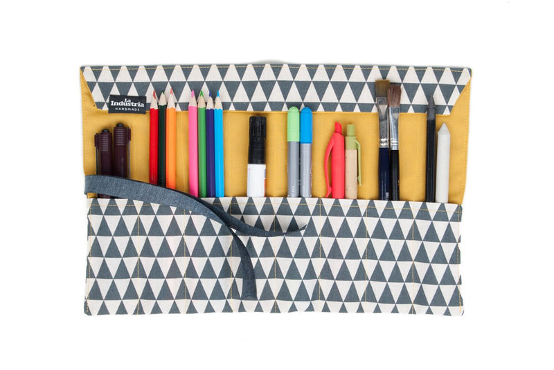 Roll-Up Pencil Case triangles